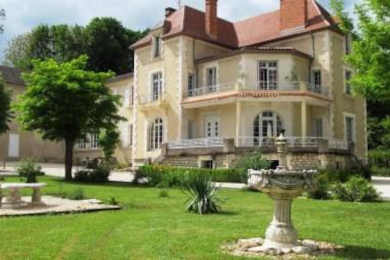 Vue Du Chateau D'Excideuil En Chambres Екстериор снимка