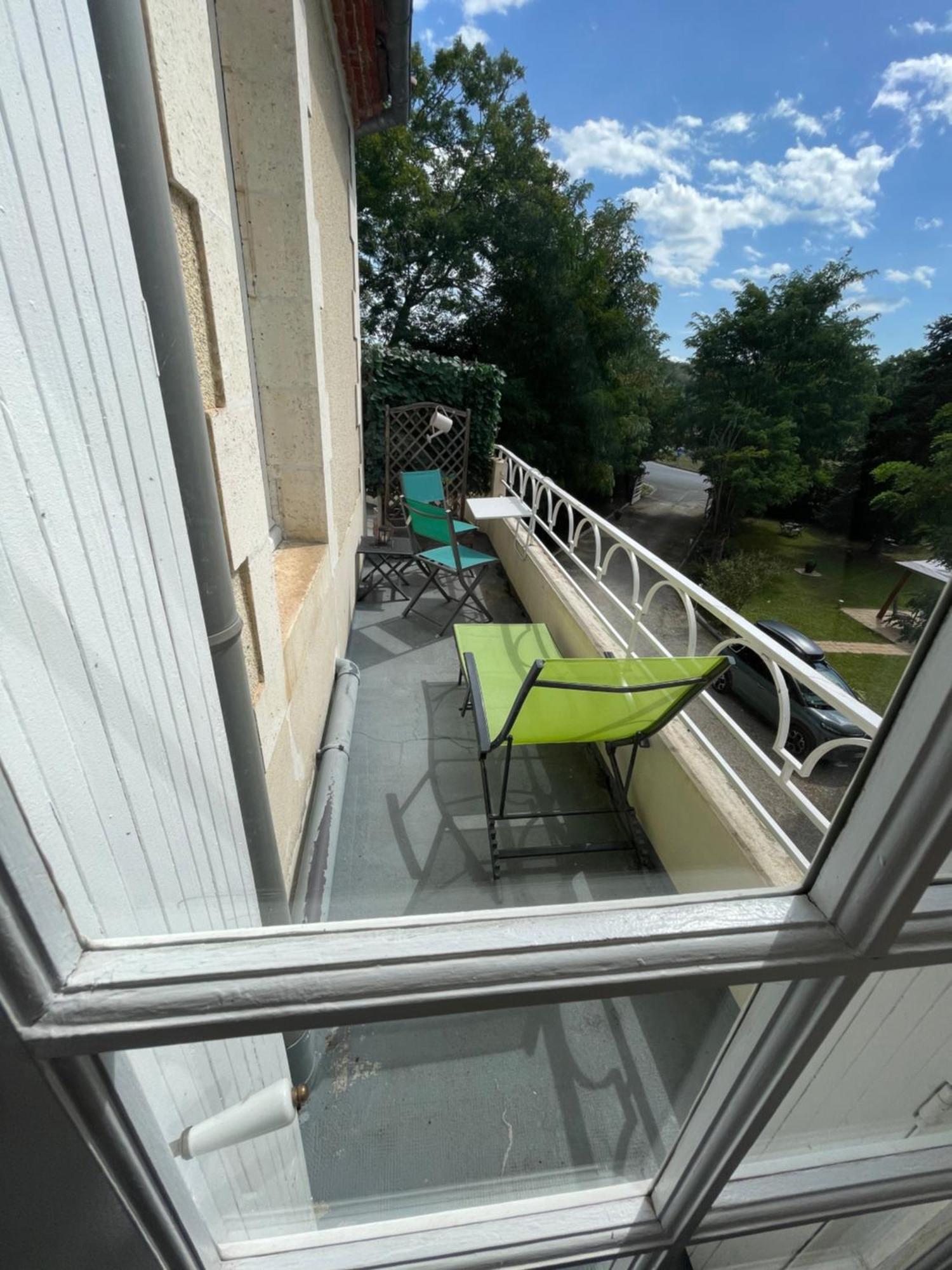 Vue Du Chateau D'Excideuil En Chambres Екстериор снимка