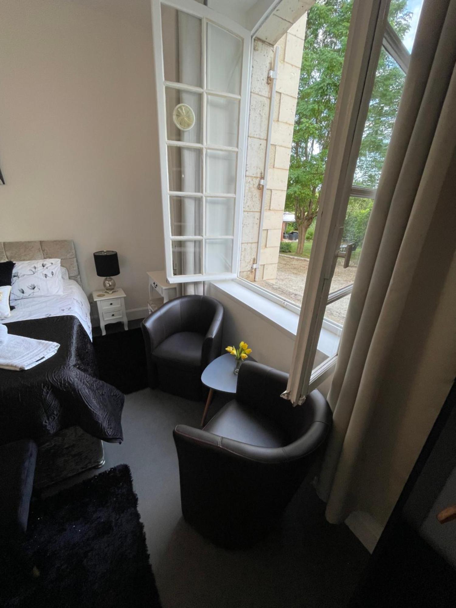 Vue Du Chateau D'Excideuil En Chambres Екстериор снимка