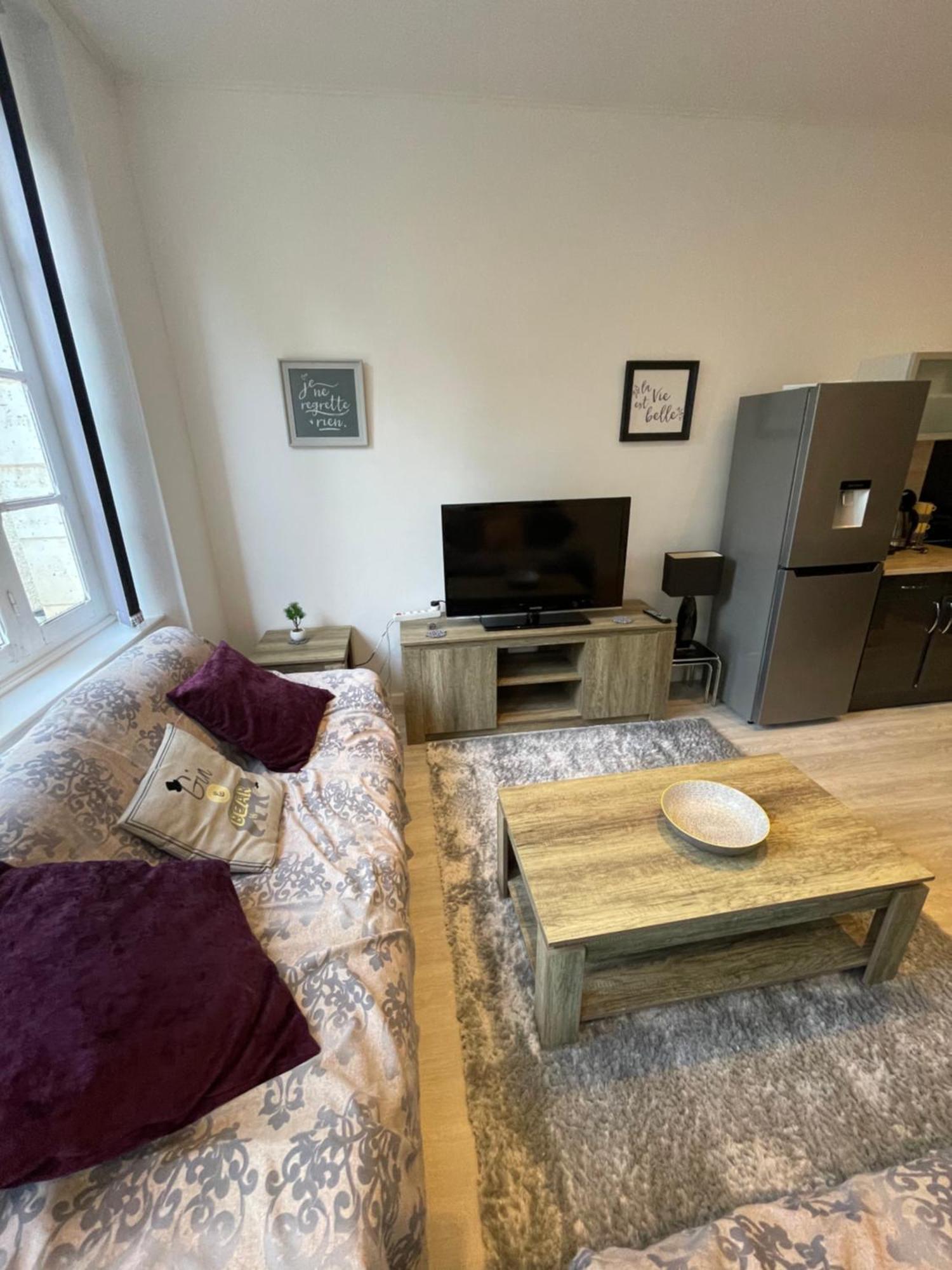 Vue Du Chateau D'Excideuil En Chambres Екстериор снимка
